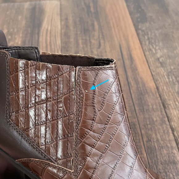 Marc Fisher Croc Embossed Faux Leather Ankle Bootie Pointed Toe Size 8.5 Brown - Picture 8 of 16